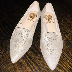Vince Camino “Earina” Flats